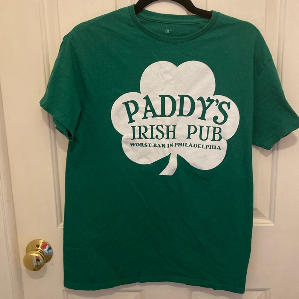 Paddy’s Irish pub tee shirt size medium.